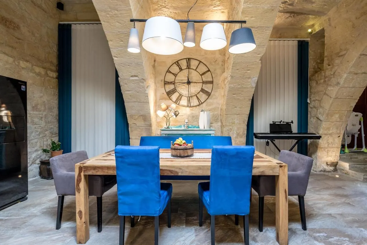 Luxurious Villa With Indoor Heated Pool Zurrieq